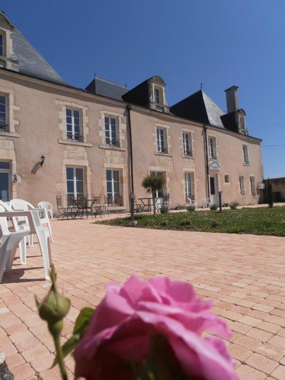 Chateau Sainte Marie Hotel Dompierre-sur-Charente Exterior photo