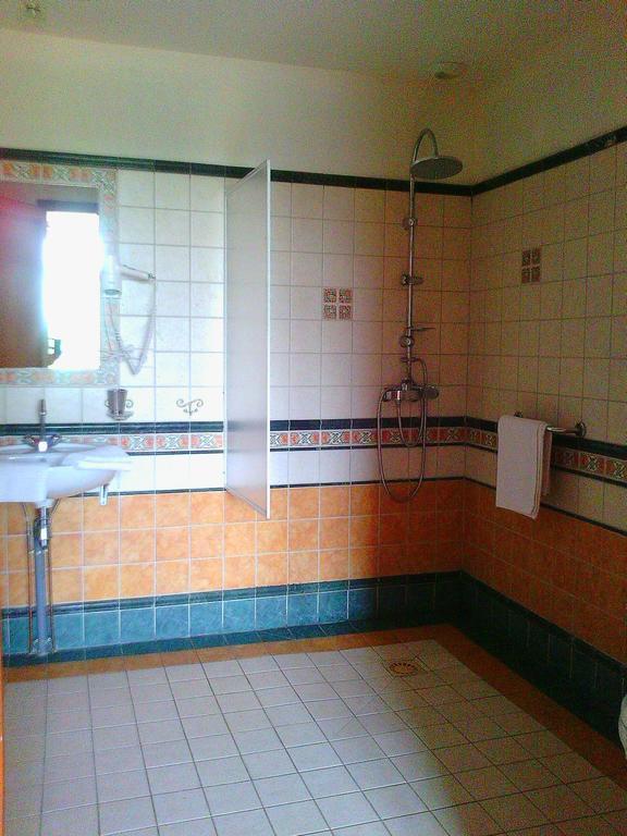 Chateau Sainte Marie Hotel Dompierre-sur-Charente Room photo